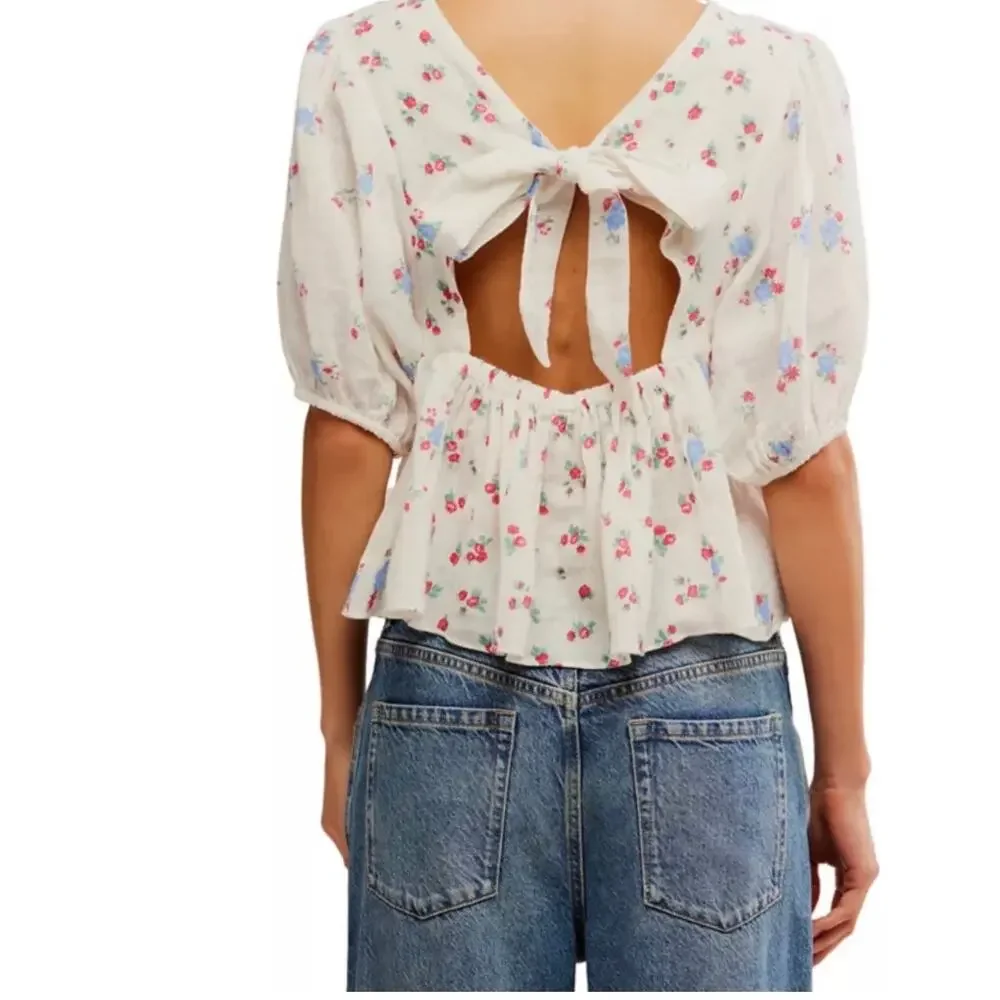 FREE PEOPLE  Chloe Floral Printed Top Tie Open Back OB1960043 TEA COMBO Medium